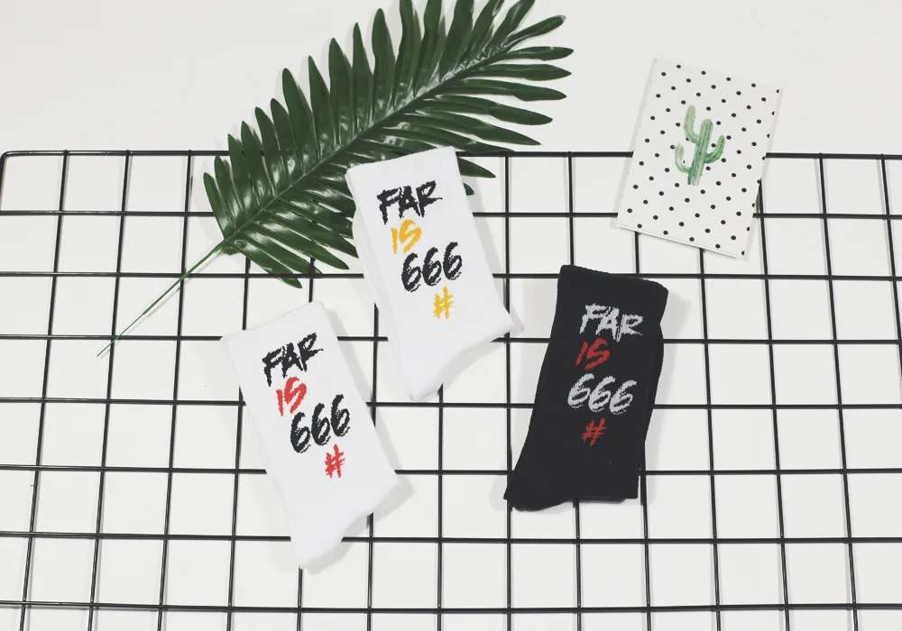 666 European And American Streets Fashion Socks Men And Women Thigh High Socks Harajuku Sports Long Socks Popular Brand Lettered
