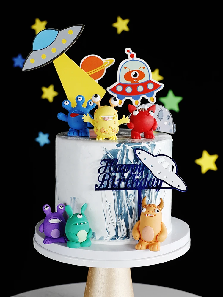 

Children's Birthday Cake Topper Dress Up Alien Little Monster Space Theme Party Decoration Doll Soft Pottery Ornaments Card