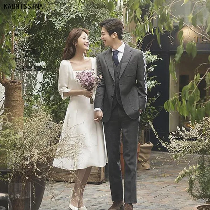 

KAUNISSINA Short Wedding Dresses for Bride Square Collar Vintage White Wedding Gown Half Sleeve Simple Bridal Dress Vestidos