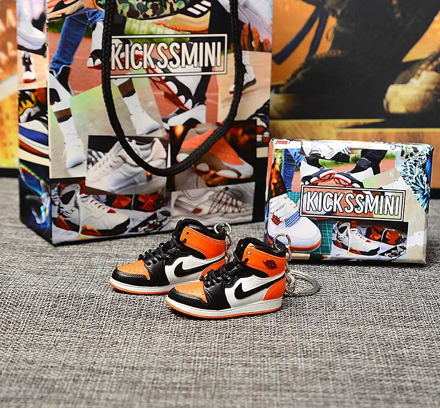 a pair w metal ring Персональный DIY Jordan Generation AIR JORDAN 1 chicago 3D кроссовок фигурный брелок сумка Подвеска парный брелок - Цвет: a pair w metal ring