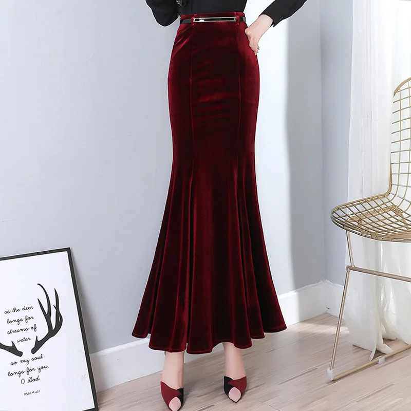 

Plus size 5XL! Autumn Vintage Velvet Black Maxi Long Mermaid Skirt 2020 Fashion Women Elegant Velour Skirts With Belt DQ1279