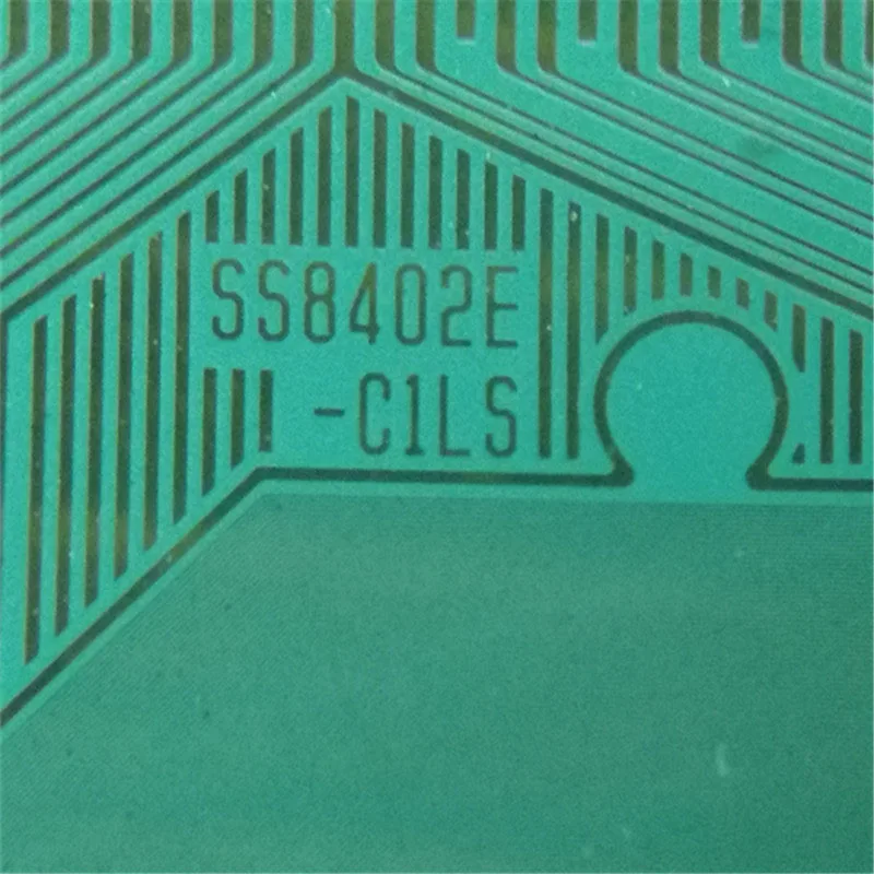 Новый и оригинальный ЖК-драйвер (COF/TAB) IC: Φ |