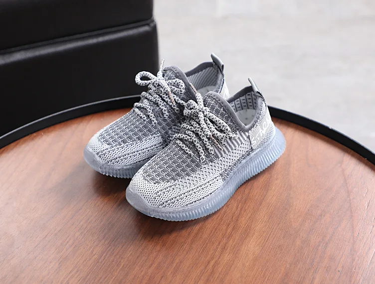 Новинка 2019 детская спортивная обувь со светодиодной подсветкой для мальчиков и