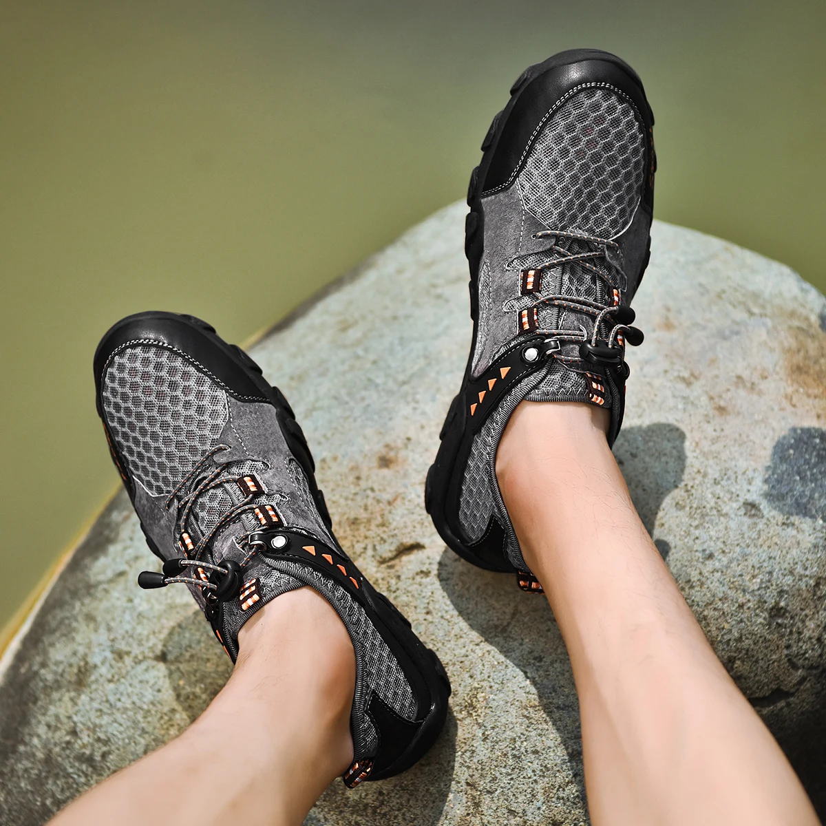 

Water Sneakers Men Non Slip Hiking Climbing Aqua Shoe Beach Shoes Seaside Footwear Male Outdoor Mesh Wear-resistant Sport Shoes
