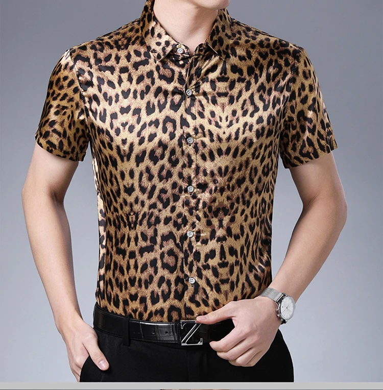 

New Men Leopard Print Shirts Summer Casual Short Sleeve Silk Shirts Man Fashion Leopard Printing Silk Shirt
