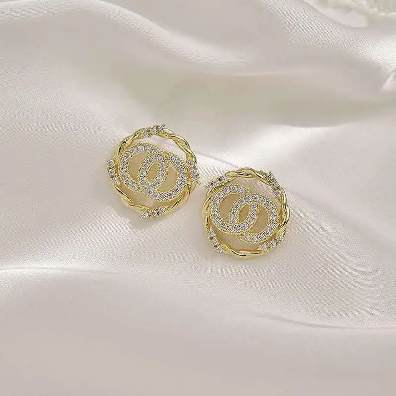 

Classic Fashion Light Luxury Double Circle Zircon Temperament Earrings Party Gift Evening Woman Jewelry Stud Earrings 2021