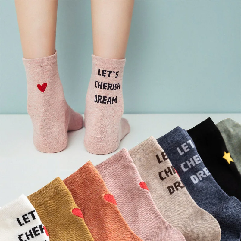 Красивые Хлопковые женские носки с сердечками звездами буквами модные вышивкой