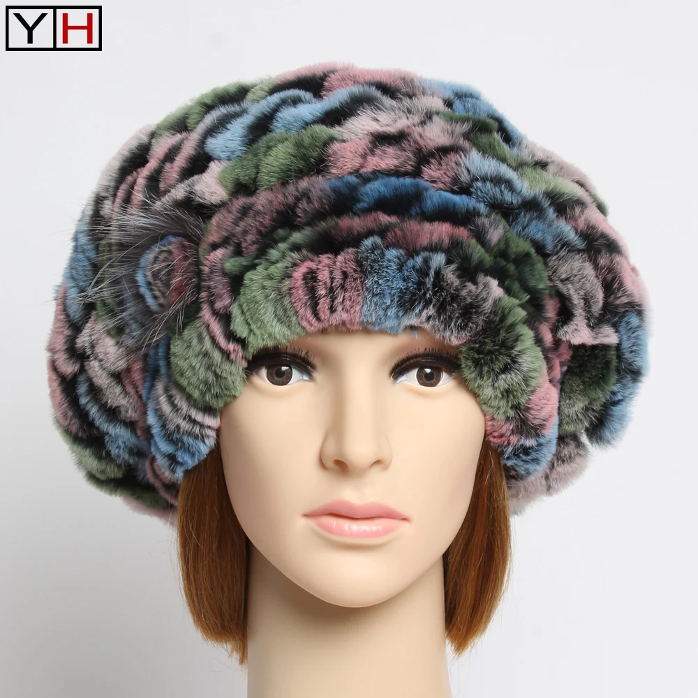 Женская шапка из натурального меха кролика Рекс зимняя мягкая эластичная 100%