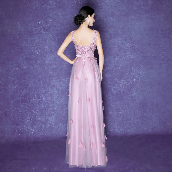 Длинное вечернее платье трапециевидной формы с v образным вырезом длиной в Пол