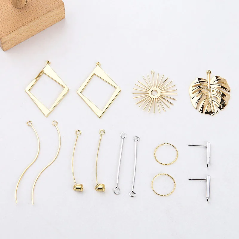 10 шт. Настоящее золото гальваническое покрытие листья цветок полые