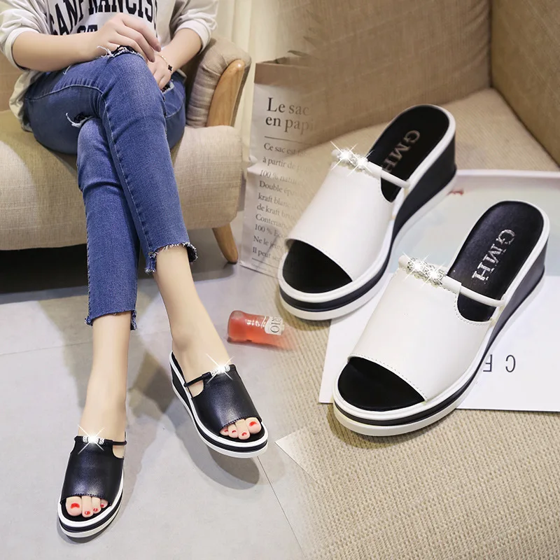 

2021 Summer European Beauty Sandals and Slippers, Slope-heeled Women's Slippers, Increased Simple Women's Shoes