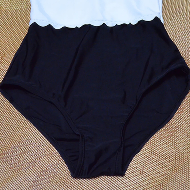 

Swimsuit ladies 2021 bikini one piece women's swimsuit tube top tight one-piece swimsuit beach sports swimsuit