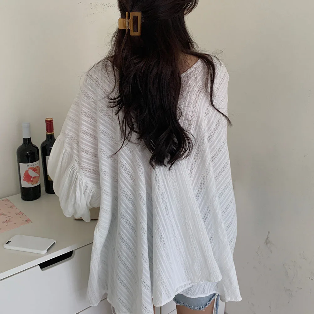 

2021 Summer Retro Lantern Sleeve Mid-length Loose Blouse Women Chic Palace Casual Sweet Beauty Top For Travel Streetwear