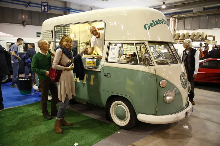 2021 Мобильная электрическая тележка для закусок фаст фургон уличный мороженого с