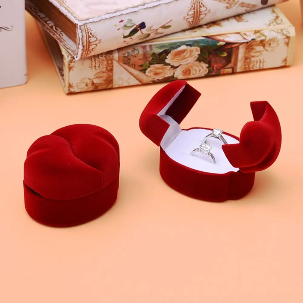 

Velvet Wedding Couple Ring Earring Display Storage Box Case Red Heart Lovers Ring Box Jewelry Jewelry Accessories Hot Fashion