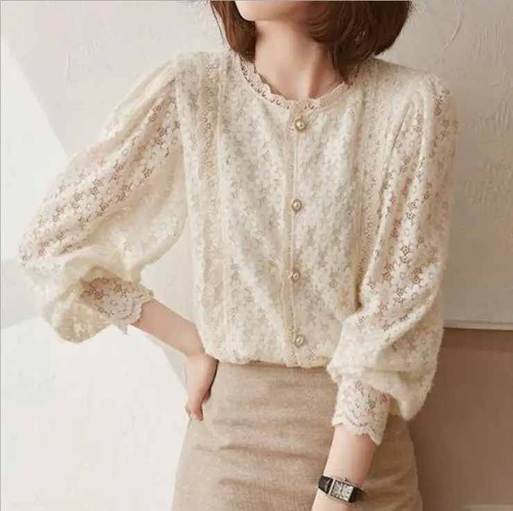 2021 new early spring French style brushed stitching lace round neck flower puff sleeve lace blouse women  Polyester  Regular