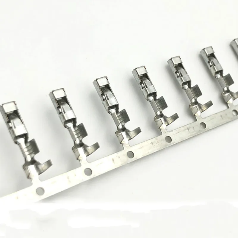 

Car Special terminal for halogen fog lamp plug For Volkswagen Audi Pins suit for 1.5-2.5 square wire