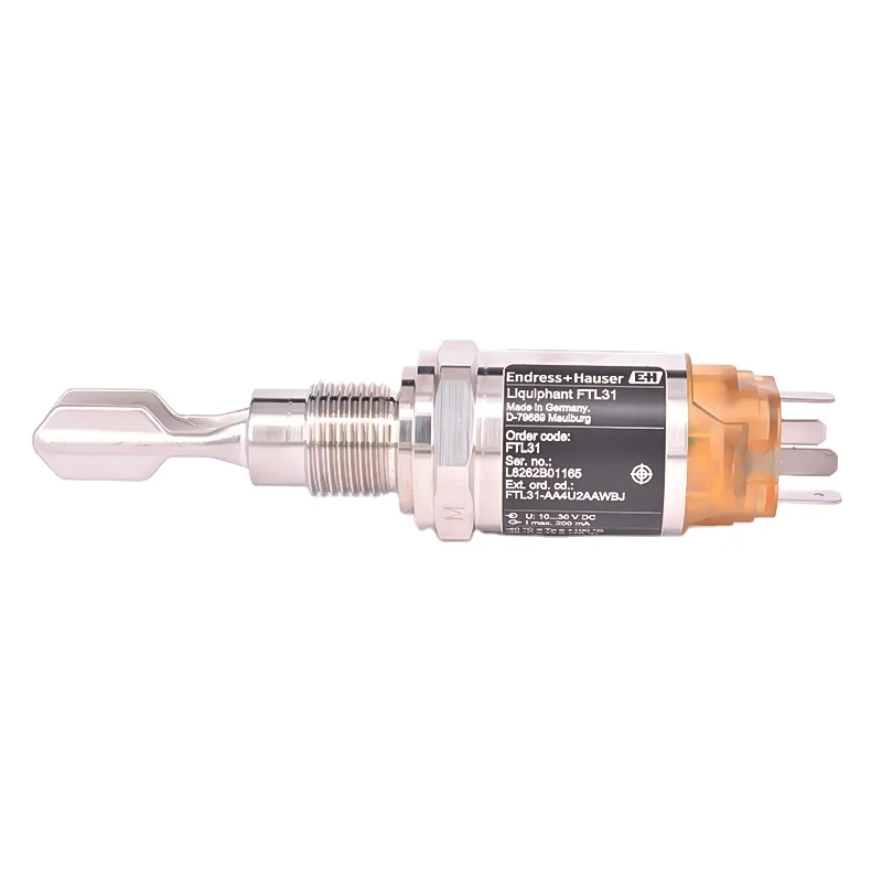 

Точечный переключатель уровня жидкости Liquiphant FTL31