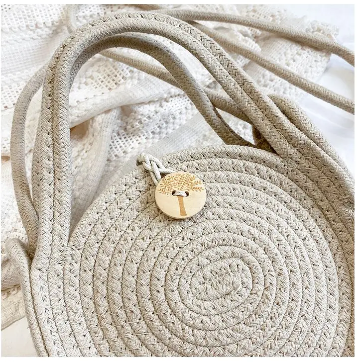 

Woman summer Straw bag Crossbody Bags Summer Rattan Bohemian Handmade Beach Shoulder Bag Top Handle Button Girls Beach Handbag