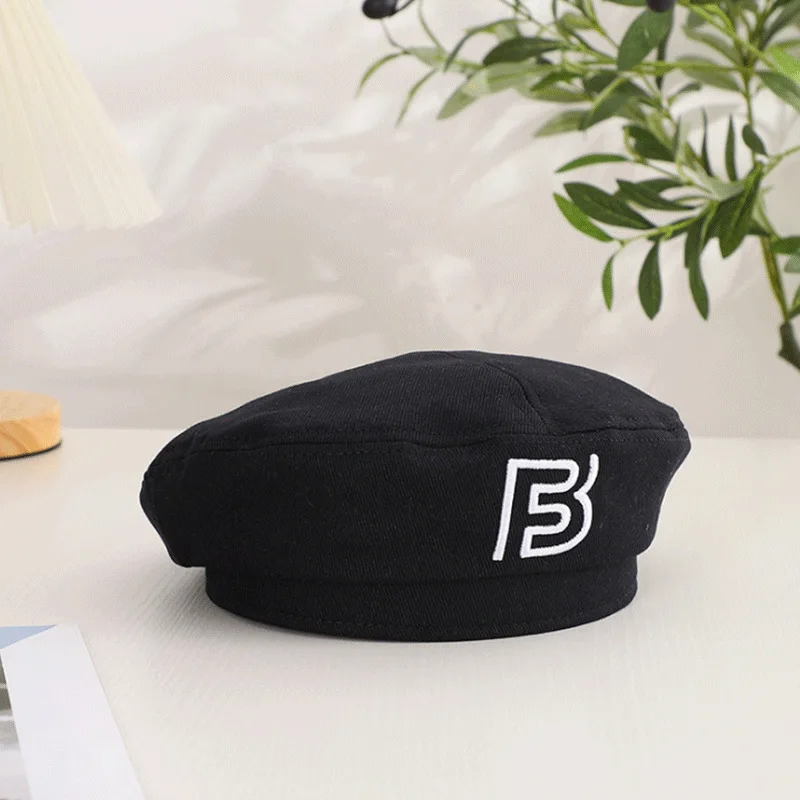 Женский винтажный берет с надписью белый нашивкой мягкая шапка для осени и зимы