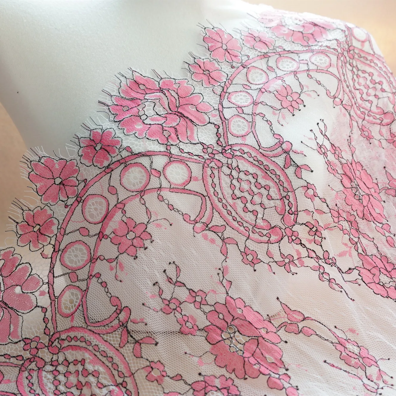 Изысканная Цветочная кружевная ткань мягкая французская отделка в виде ресниц