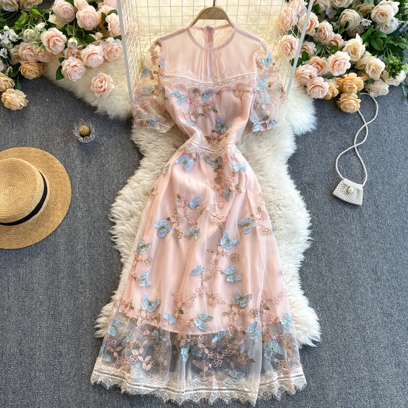 

Fashion Runway Summer Flower Dress Women Short Sleeve Gorgeous Mesh Flower Butterfly Embroidery Elegant Party Long Vestidos 9901