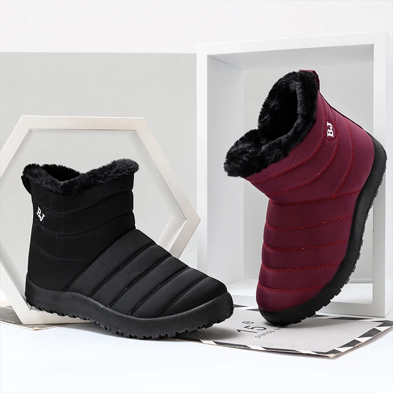 Новые зимние женские ботинки нескользящая обувь теплые меховые на пуху