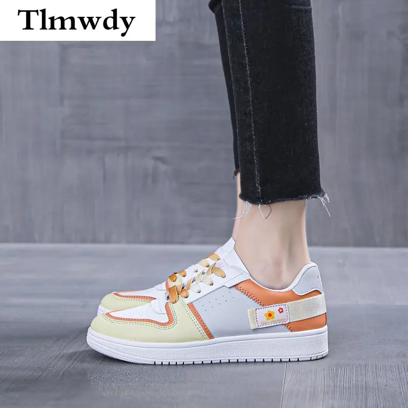 

2021 Spring Comfortable Thick-soled Increased Women's Shoes Sneakers Casual Women's Shallow Mouth Lace-up Vulcanized Shoes