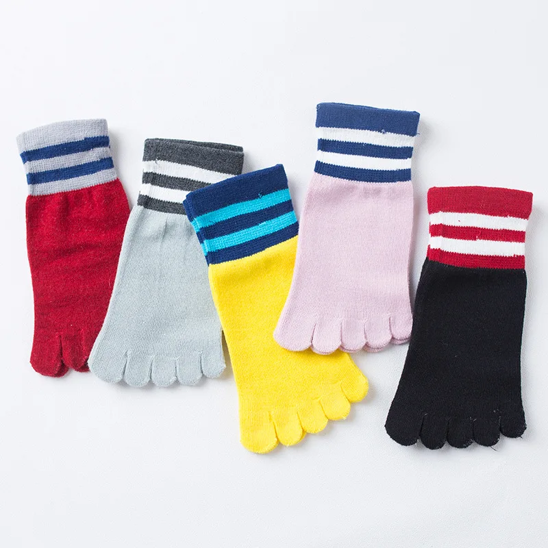 

Детские носки с героями мультфильмов для маленьких девочек и мальчиков, детские чулочно-носочные изделия с изображением животных, аксессуа...