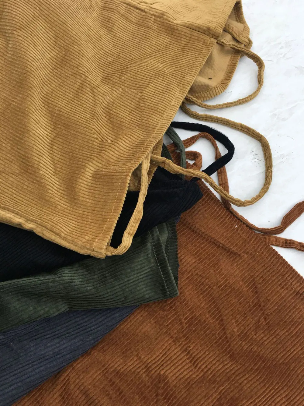 Недорогая винтажная сумка для девочек Вельветовая на плечо от производителя