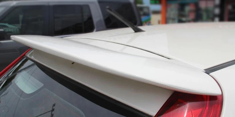 Высокое качество ABS черного красного белого цвета задний спойлер на крыше для MG3