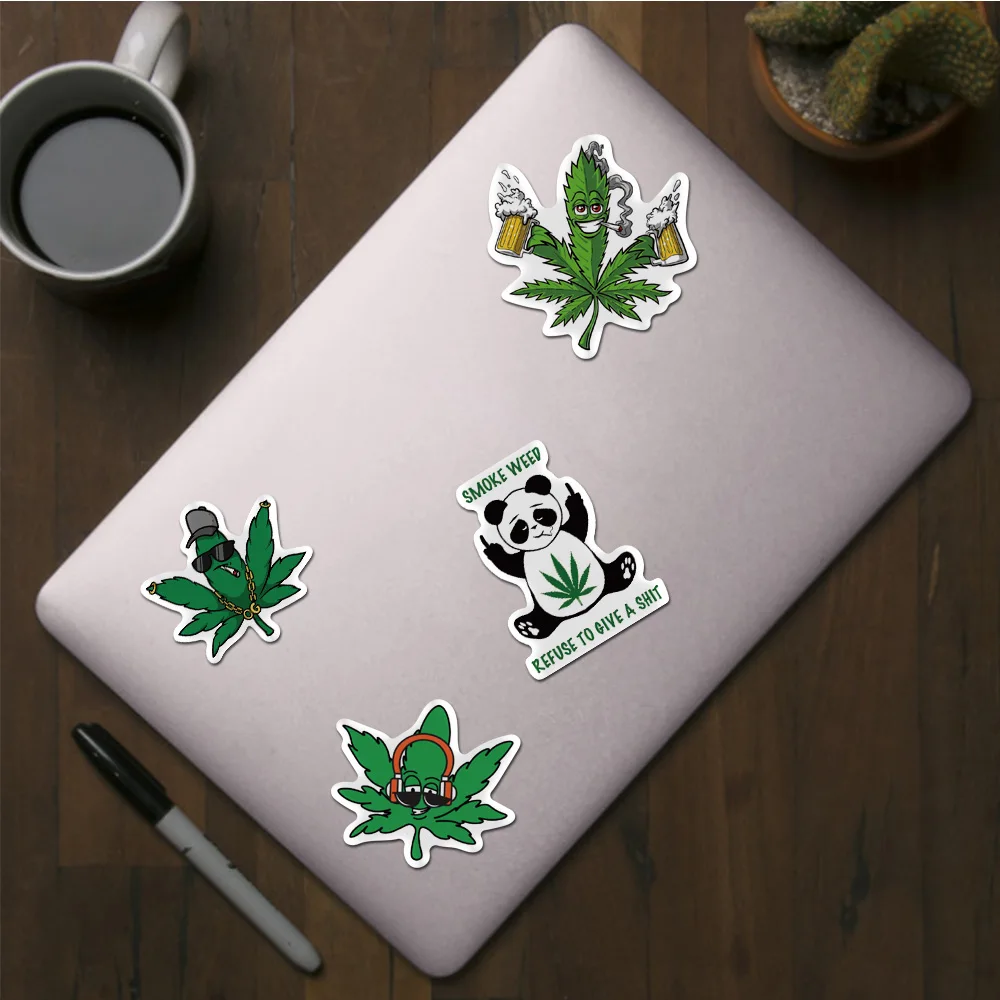 

TD ZW 100Pcs Funny Characte Weed Leaf Graffiti Stickers For Guitar Toy Skateboard Snowboard Laptop Luggage Waterproof PVC Decals
