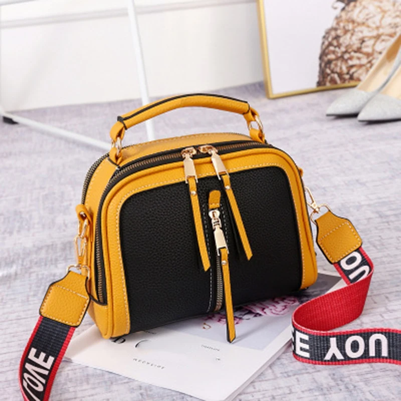 

Women's Handbags