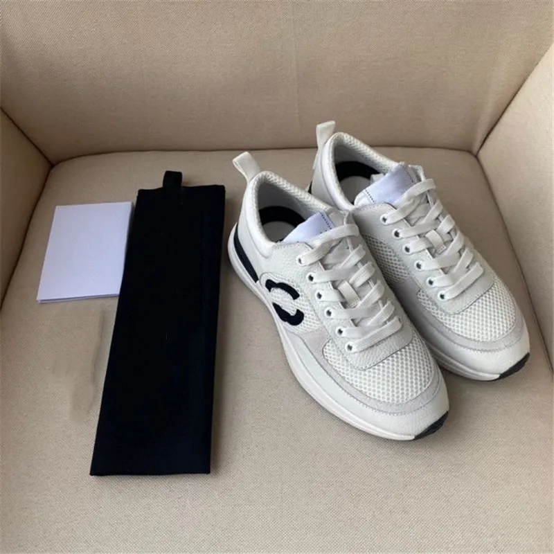 

Luxury Designer British Style Classic Color Matching Design Low Top Lace-Up Flat Bottom Leisure Mesh Sports Shoes Size 35-45