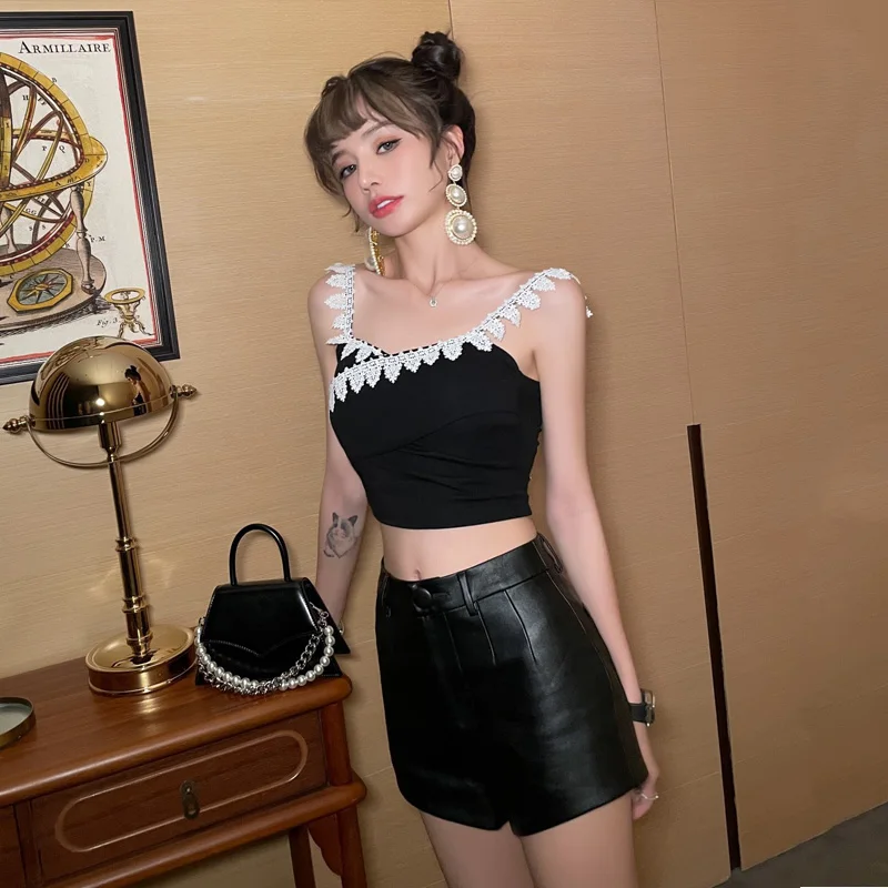 2021NEW lace trim sling pleated slim sexy blouse, summer fashion all-match black and white lace lace sling with a lady's vest