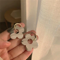 popular fashion silver glossy pendant flower earrings simple flower hollow womens earrings high quality daily high jewelry