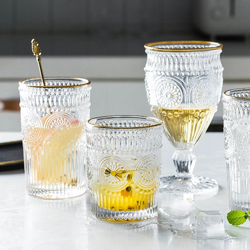 

Стакан для воды из Пномпеня в стиле ретро