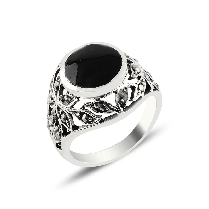 

Silverlina Silver Onyx & Marcasite Ring