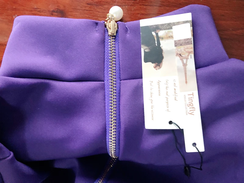 Женское Короткое платье-трапеция с пышными рукавами и высокой талией | Женская