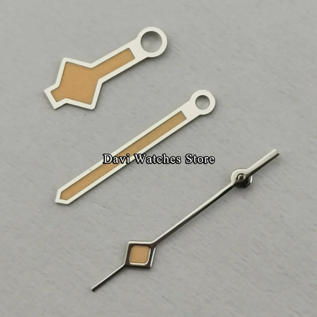 Часы в виде снежинки стрелки светящиеся серебро/розовое золото/желтый подходит