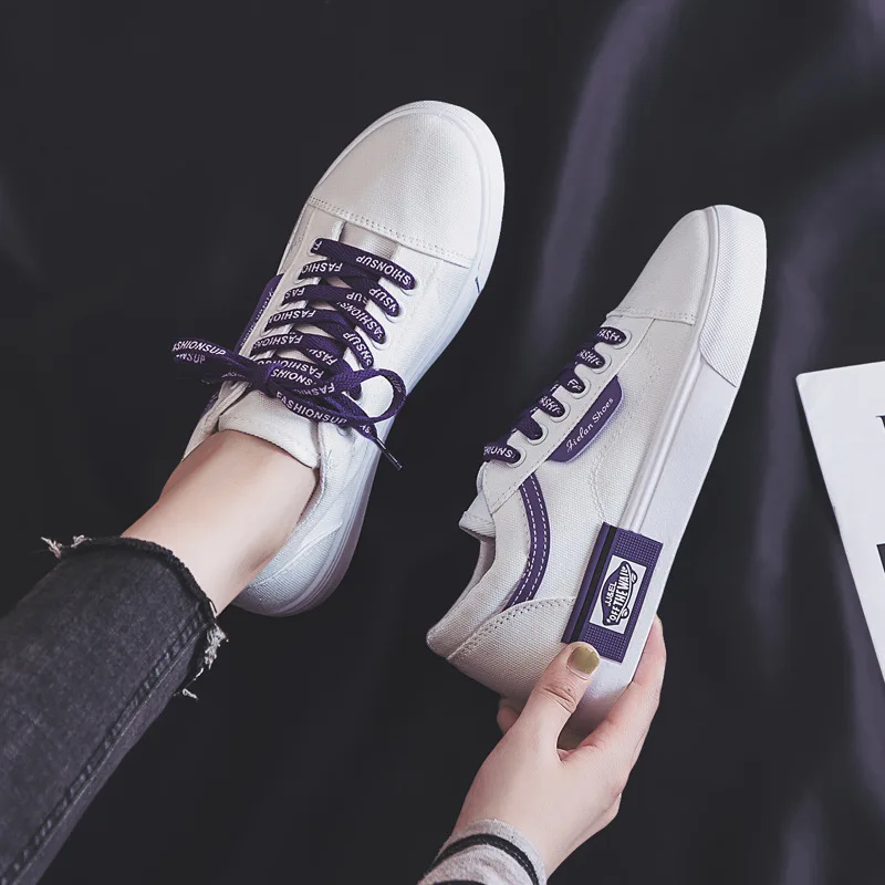 Лоферы на плоской подошве с круглым носком коллекция 2020 года сезон весна-осень