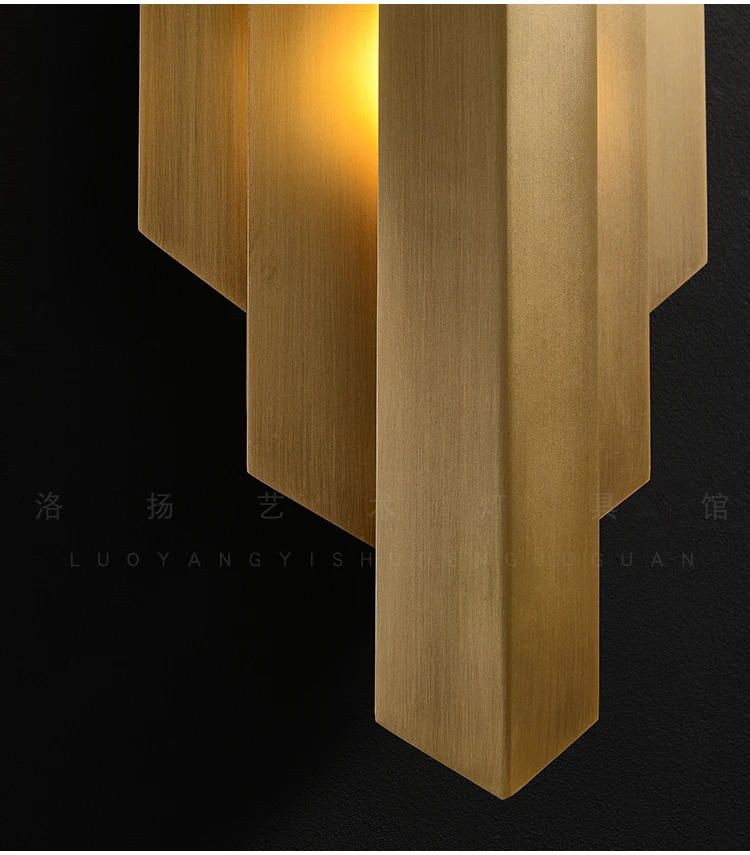 

Postmodern all-copper light luxury living room background wall lamp stairwell aisle exhibition hall bedroom bedside wall lamp