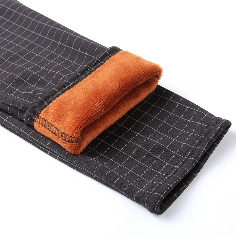 Женские брюки карандаш в клетку теплые бархатные облегающие с высокой талией