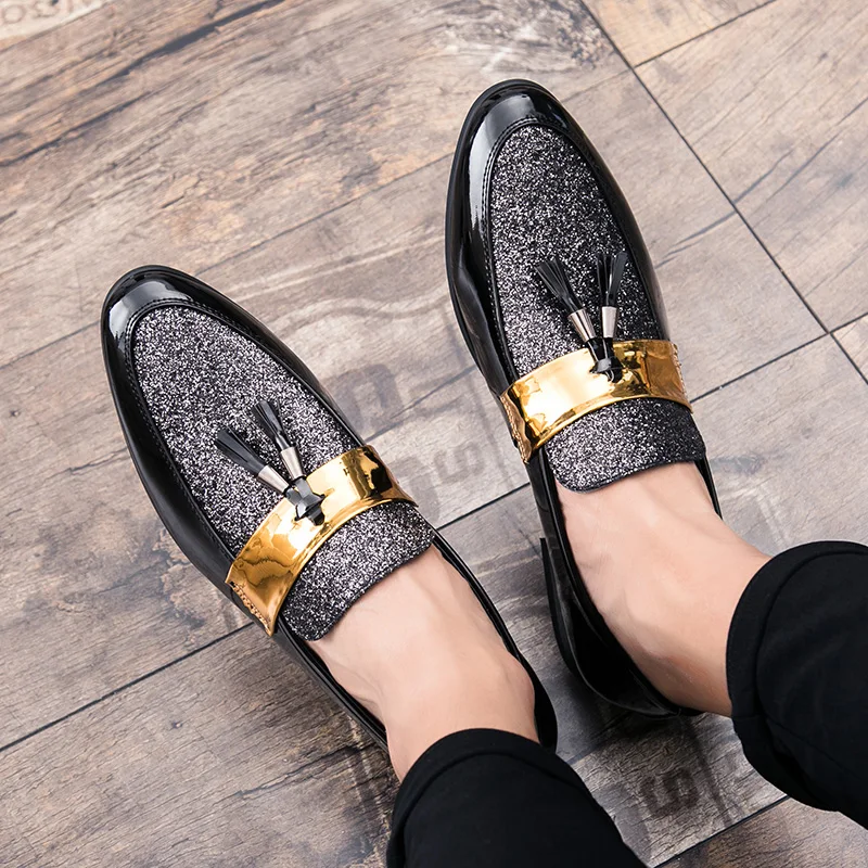 

Men Dress Shoes Shadow Patent Leather Shoes 2021 Fashion Gold Wedding Party Shoes 2021 Fashion Golden Shoes 38-48 Formal Shoes