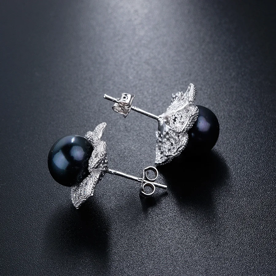 Женские серьги-гвоздики из серебра 925 пробы с натуральным пресноводным жемчугом |