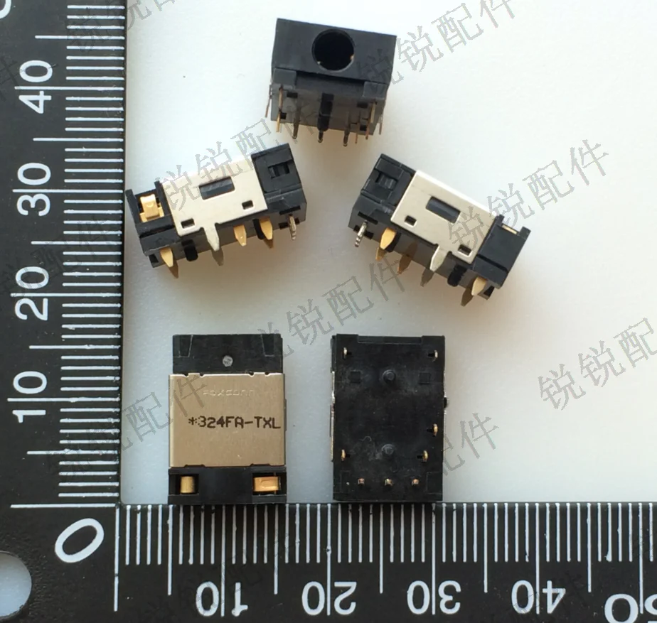 

female connector connecto For 15 L501X DELLXPS L502X17 L702X audio headphone socket For lenovo Y50-70