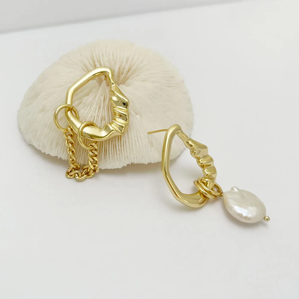

Peri'sBox Irregular Flat Natural Freshwater Pearl Earrings Tassel Chain Asymmetric Earrings for Women Elegant Minimalist Jewelry