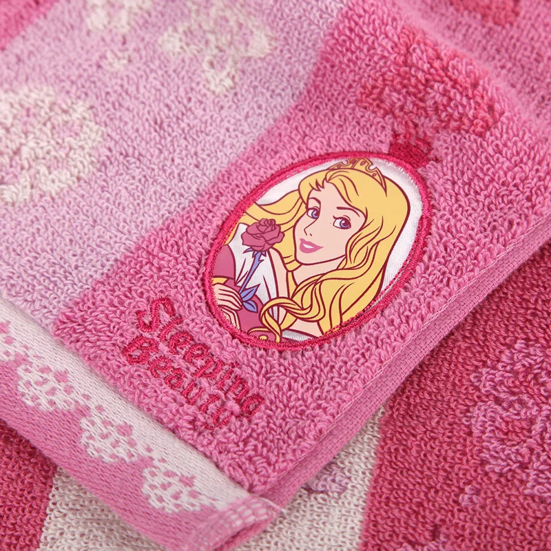 Детское полотенце с вышивкой 25x50 см | Дом и сад