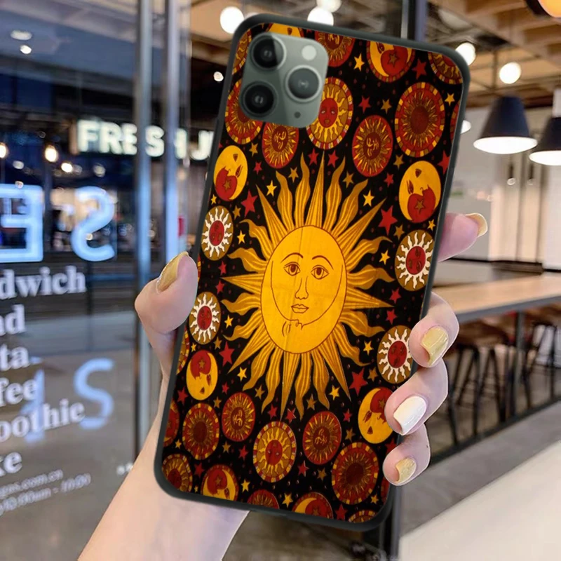 

Sun and Moon Face Silicone Phone Cover Case For iPhone 7 8Plus SE2020 11 12Pro MAX mini 6 6S XR XS Max Black Soft TPU Copue Capa