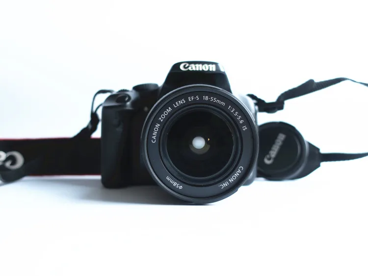 Цифровая зеркальная камера Canon EOS 450D с объективом 18-55 мм 12 2 МП CMOS сенсор APS-C б/у |